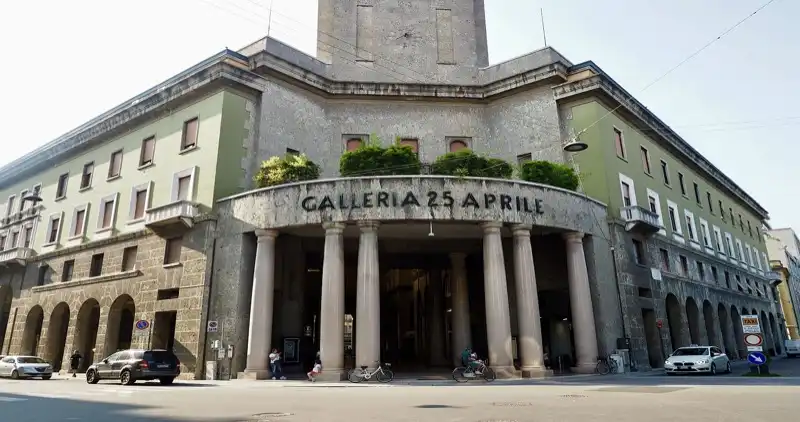 Cremona, Galleria XXV aprile