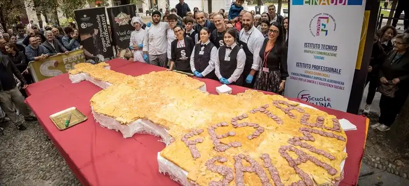 Festa del Salame di Cremona, il Violino di Salame