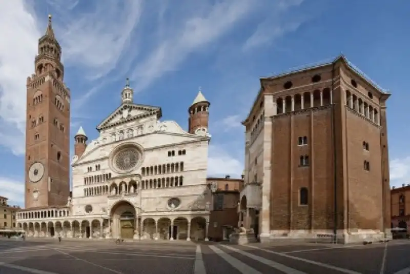 Cremona piazza del Duomo